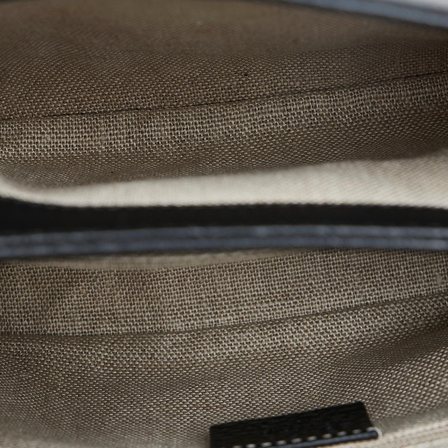 Gucci Small Dollar Interlocking G (SHG-kBh8xU)