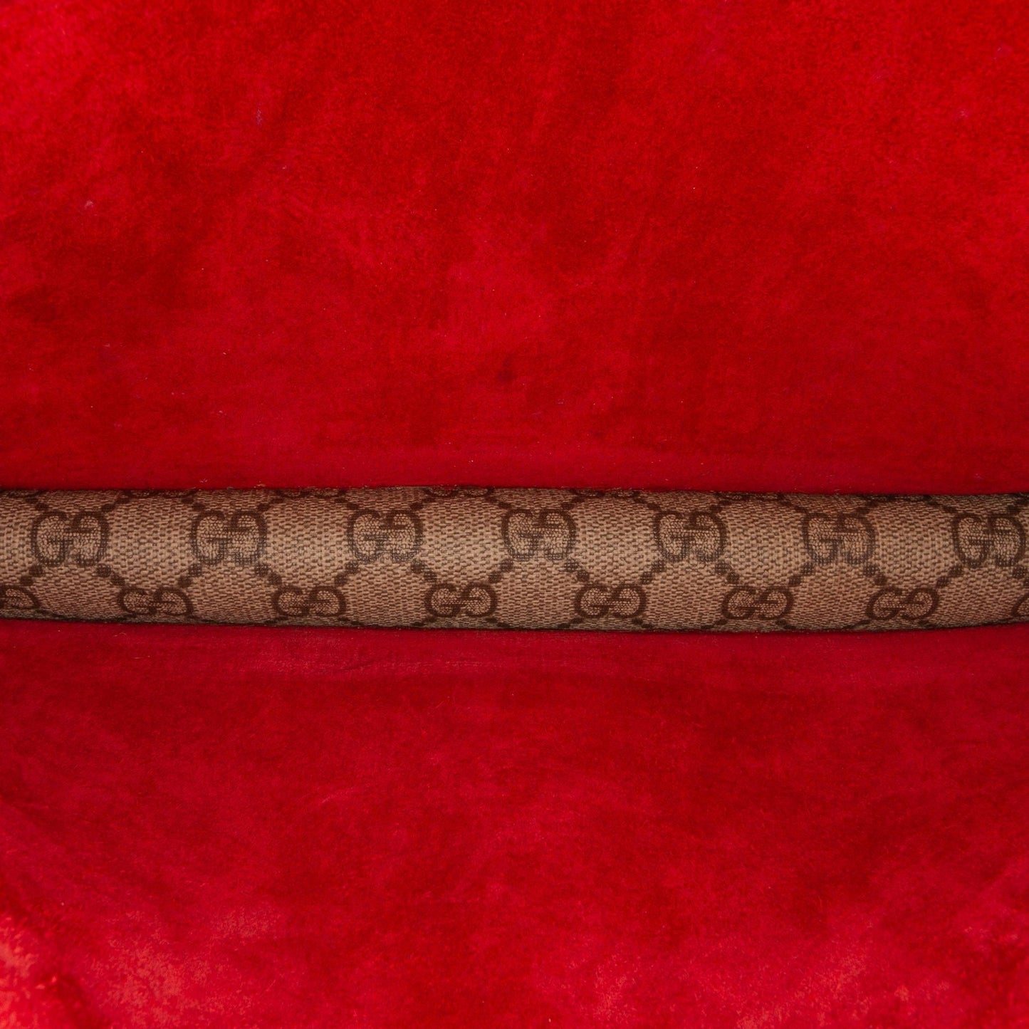 Gucci Small GG Supreme Dionysus Shoulder Bag (SHG-v7SDj4)