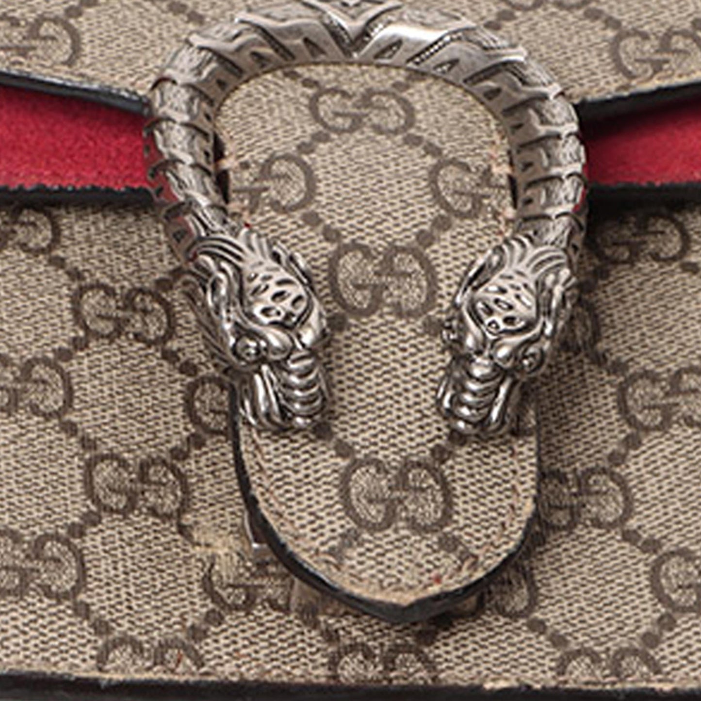 Gucci Small GG Supreme Dionysus Shoulder Bag (SHG-f8ODsX)