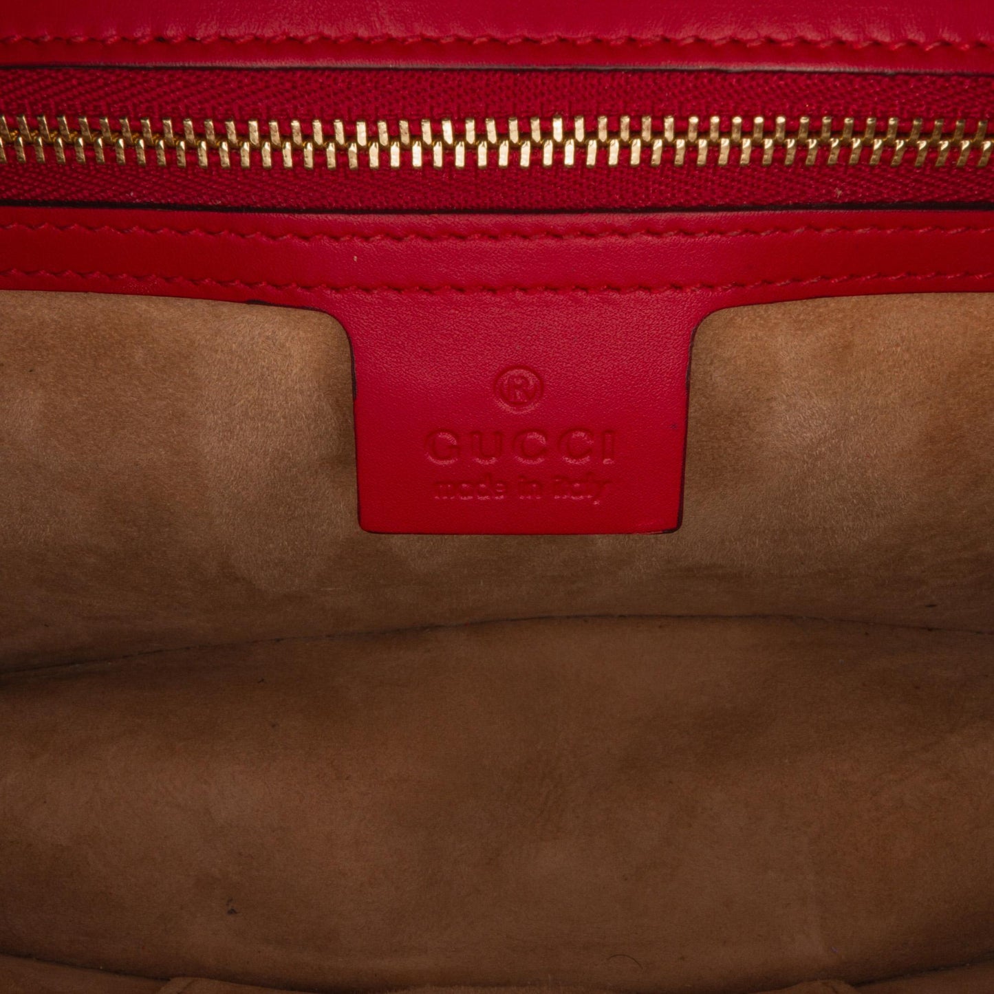 Gucci Small Sylvie Shoulder Bag (SHG-WmKQWX)