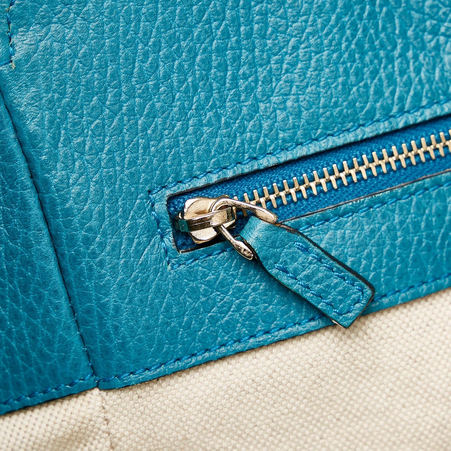 Gucci Swing Leather Tote Bag