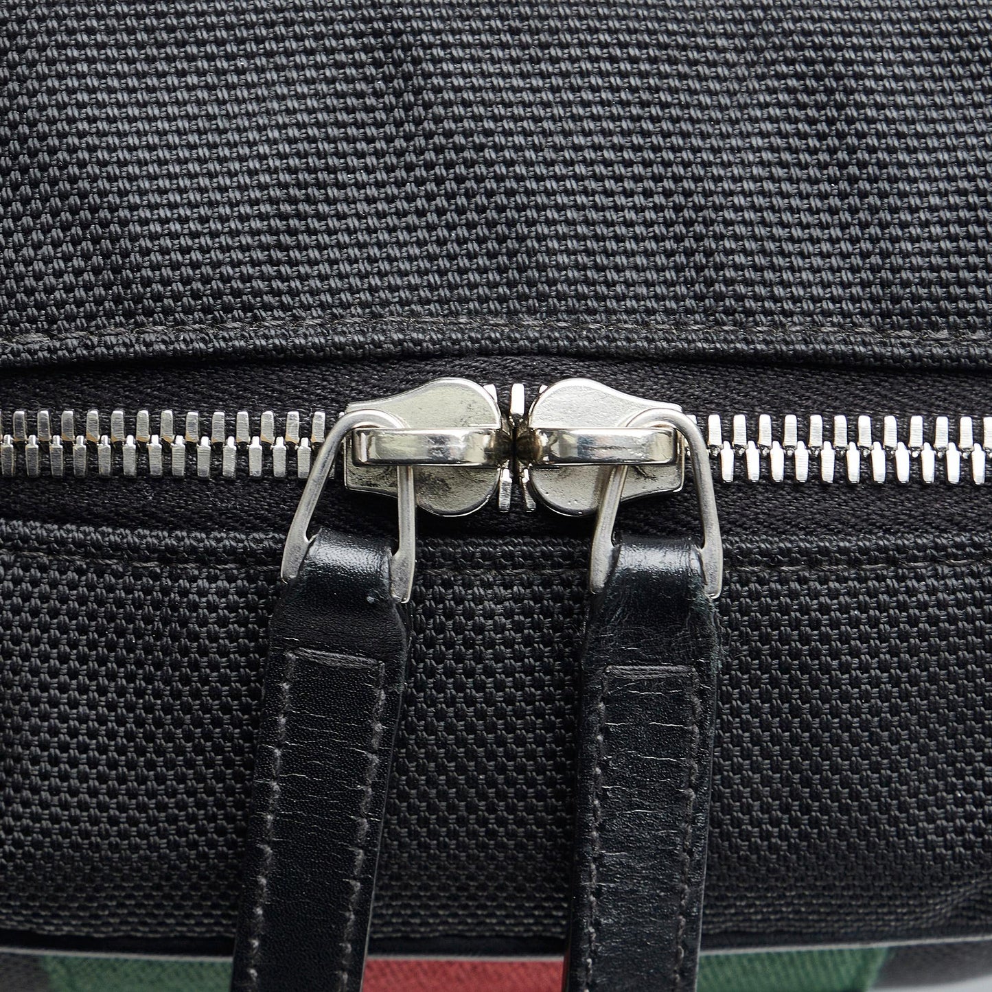 Gucci Techno Web Clutch (SHG-aAsl22)