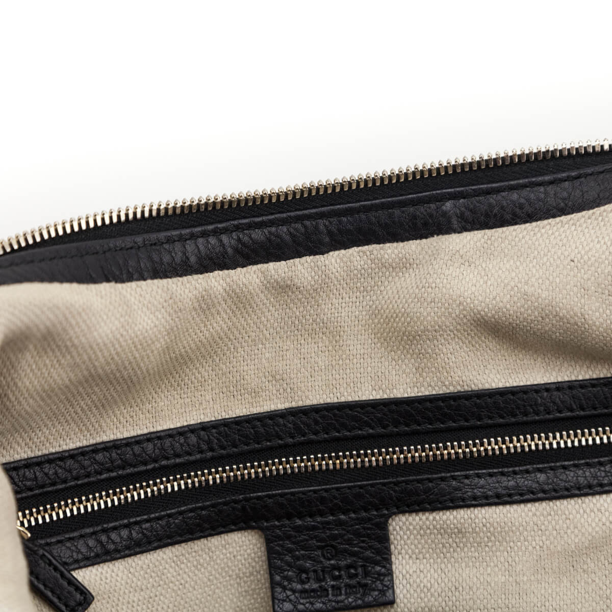 Gucci Black Pebbled Calfskin Soho Chain Hobo