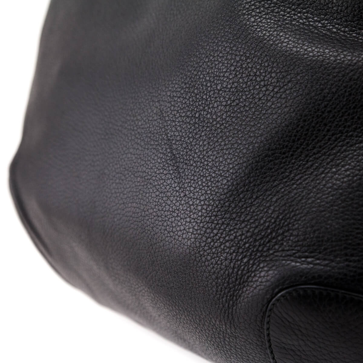 Gucci Black Pebbled Calfskin Soho Chain Hobo