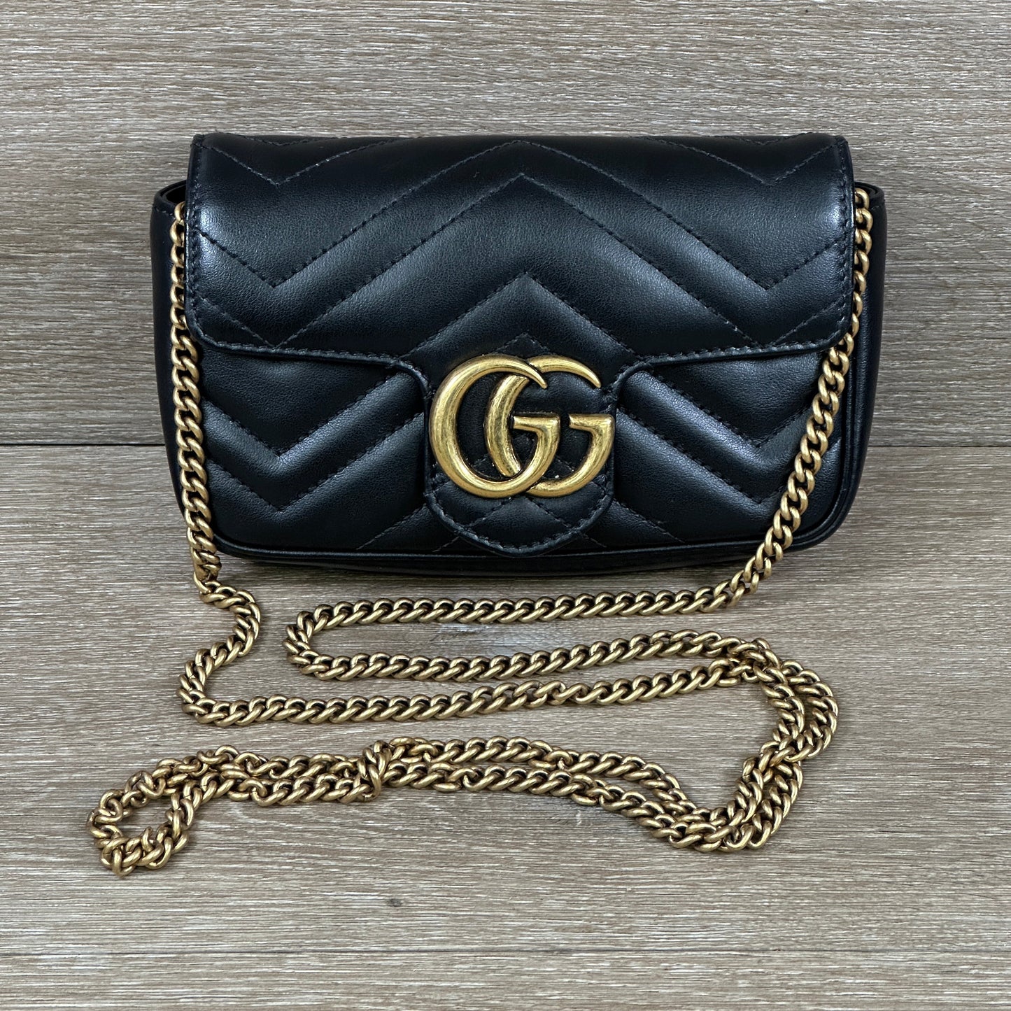 Gucci GG Marmont Super Mini Bag - Black