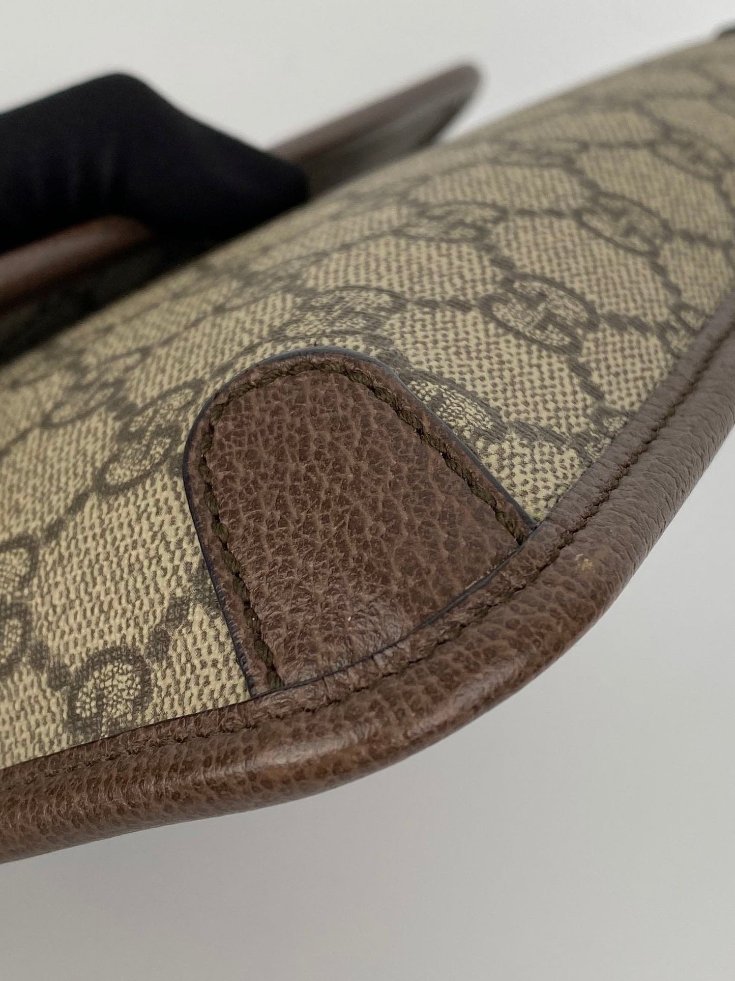 Gucci Neo Vintage GG Supreme Belt Bag