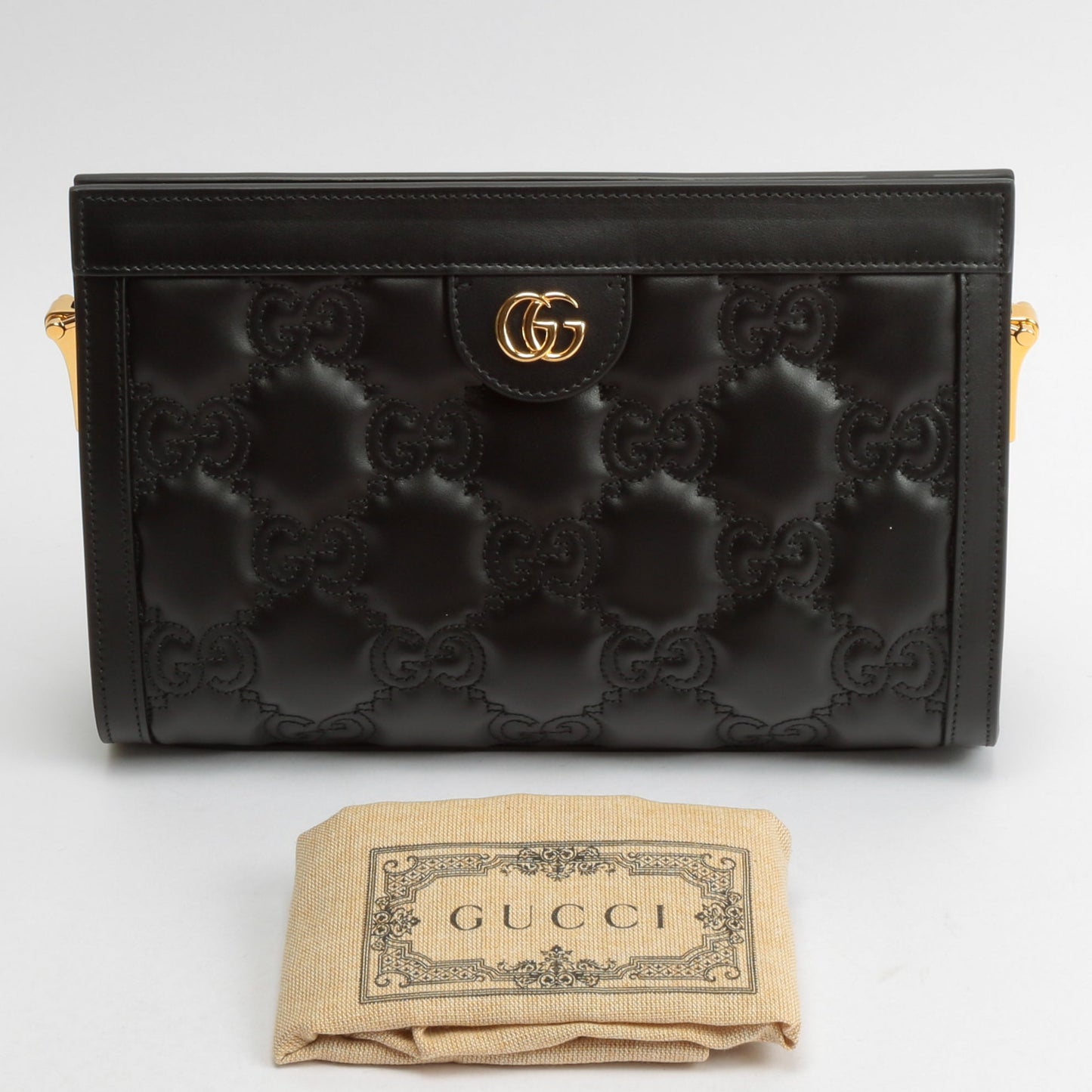 GUCCI GG Matelassé Small Clutch On Chain-Black