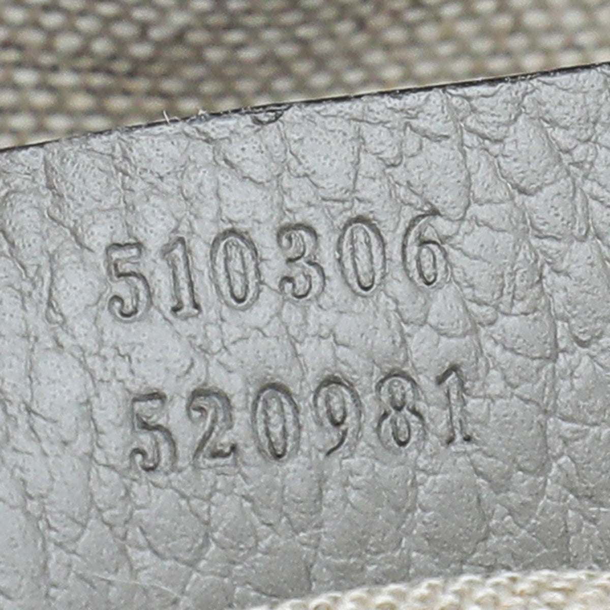 Gucci Grey G Interlocking Top Handle Medium Bag
