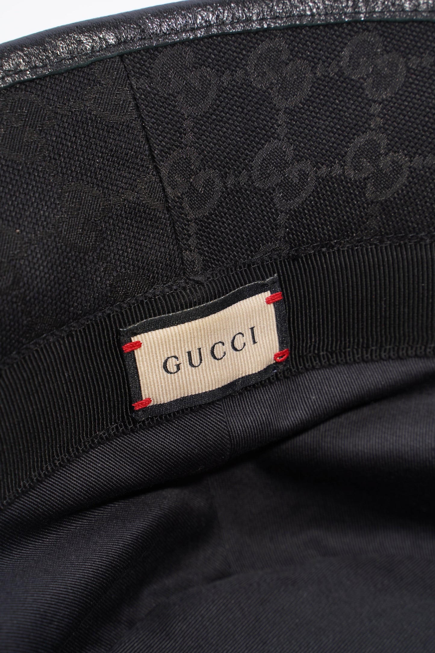 Gucci GG Bucket Hat Black GG Supreme Canvas XL (60cm)