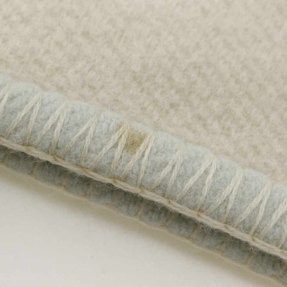 HERMES Other accessories Cashmere, Wool White / light blue Blanket Swaddling Baby Plaid Avalon Kids(Unisex) Used