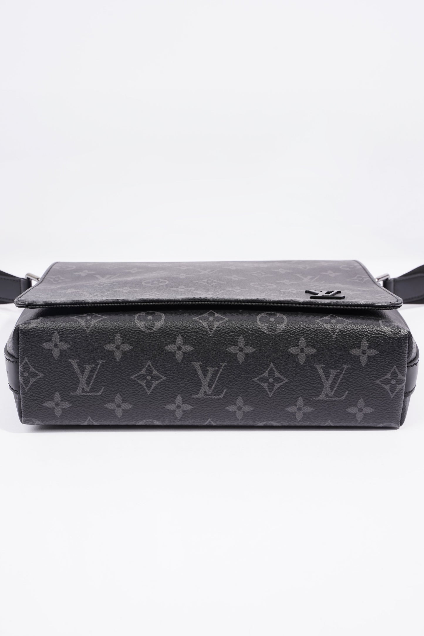 Louis Vuitton District  Monogram Eclipse Canvas PM