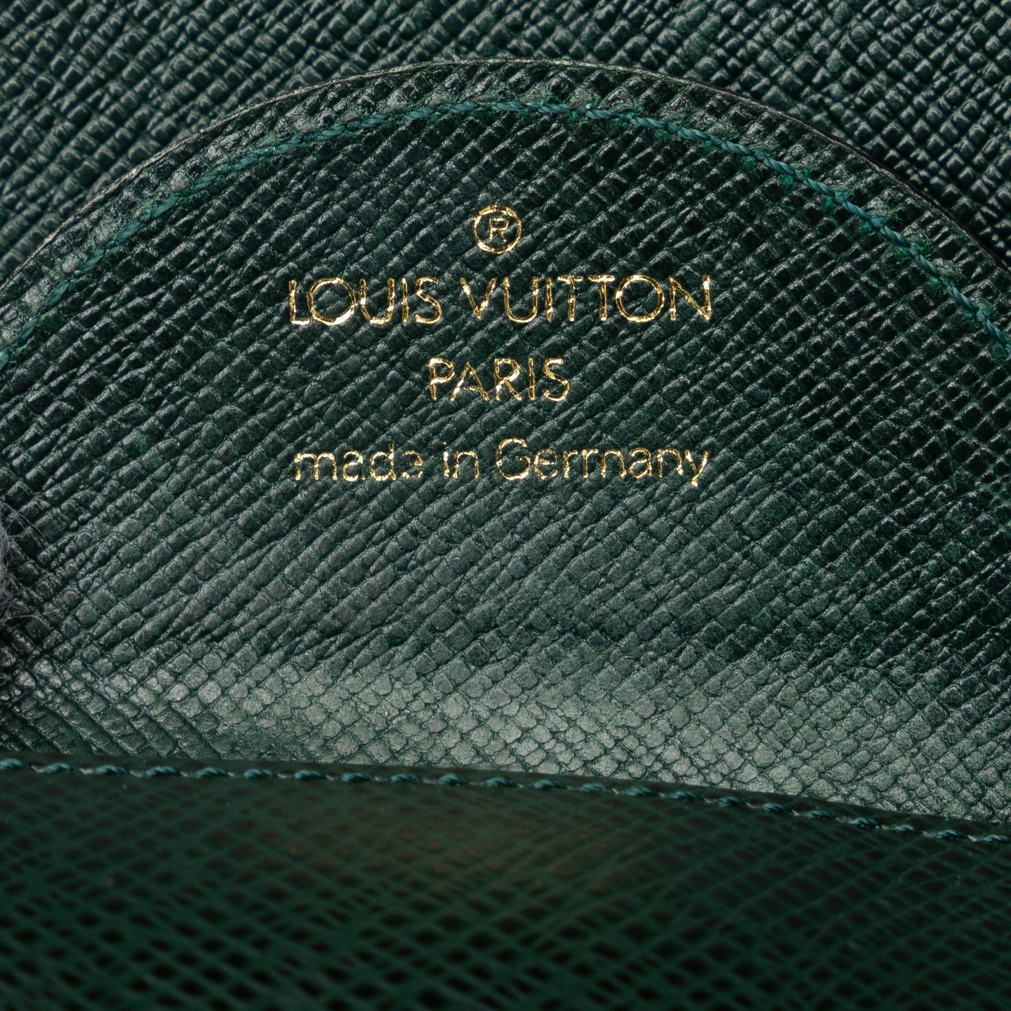 Green Louis Vuitton Taiga Porte Monnaie Cuvett Coin Pouch