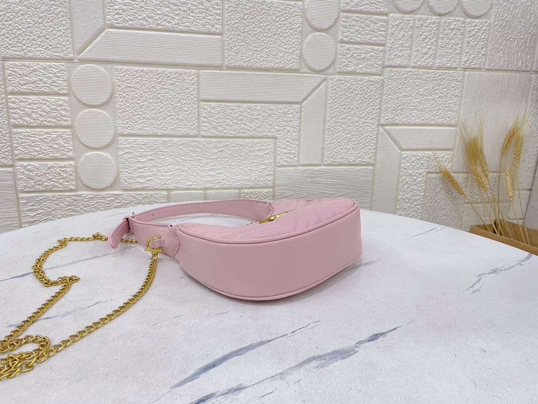 Gucci Handbag should top handle