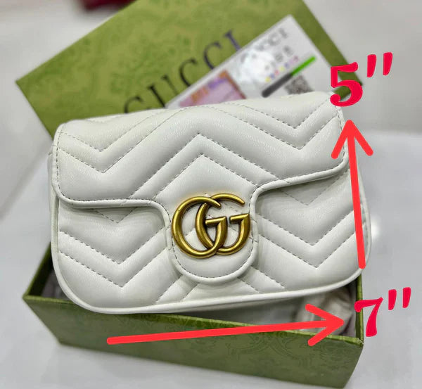 GUCCI Mini Marmont Bag (white)