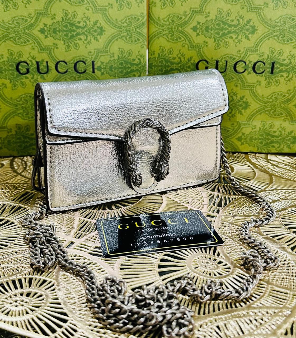 Gucci  Women's Bag with Brand Box (Silver)