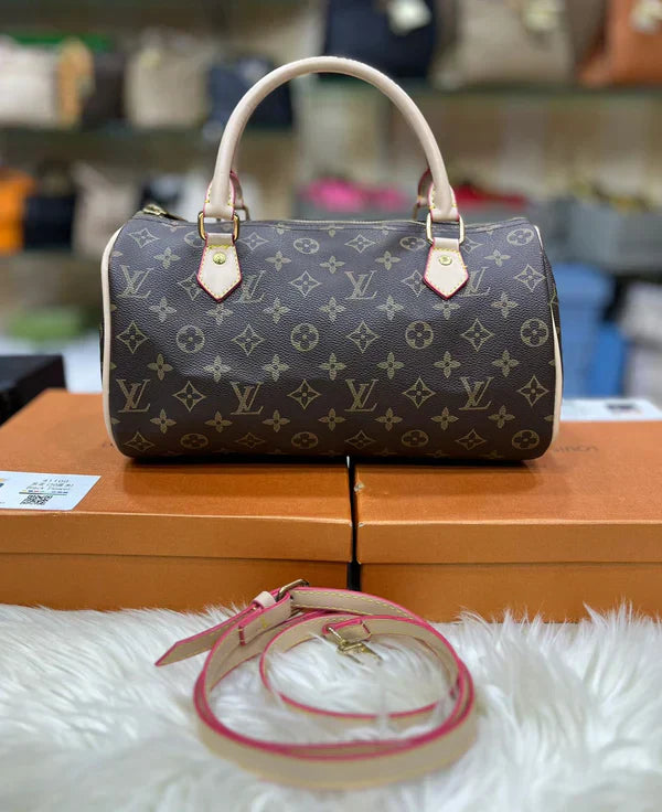 Louis Vuitton Duffel Bag - Premium Travel Companion (Brown/Beige)