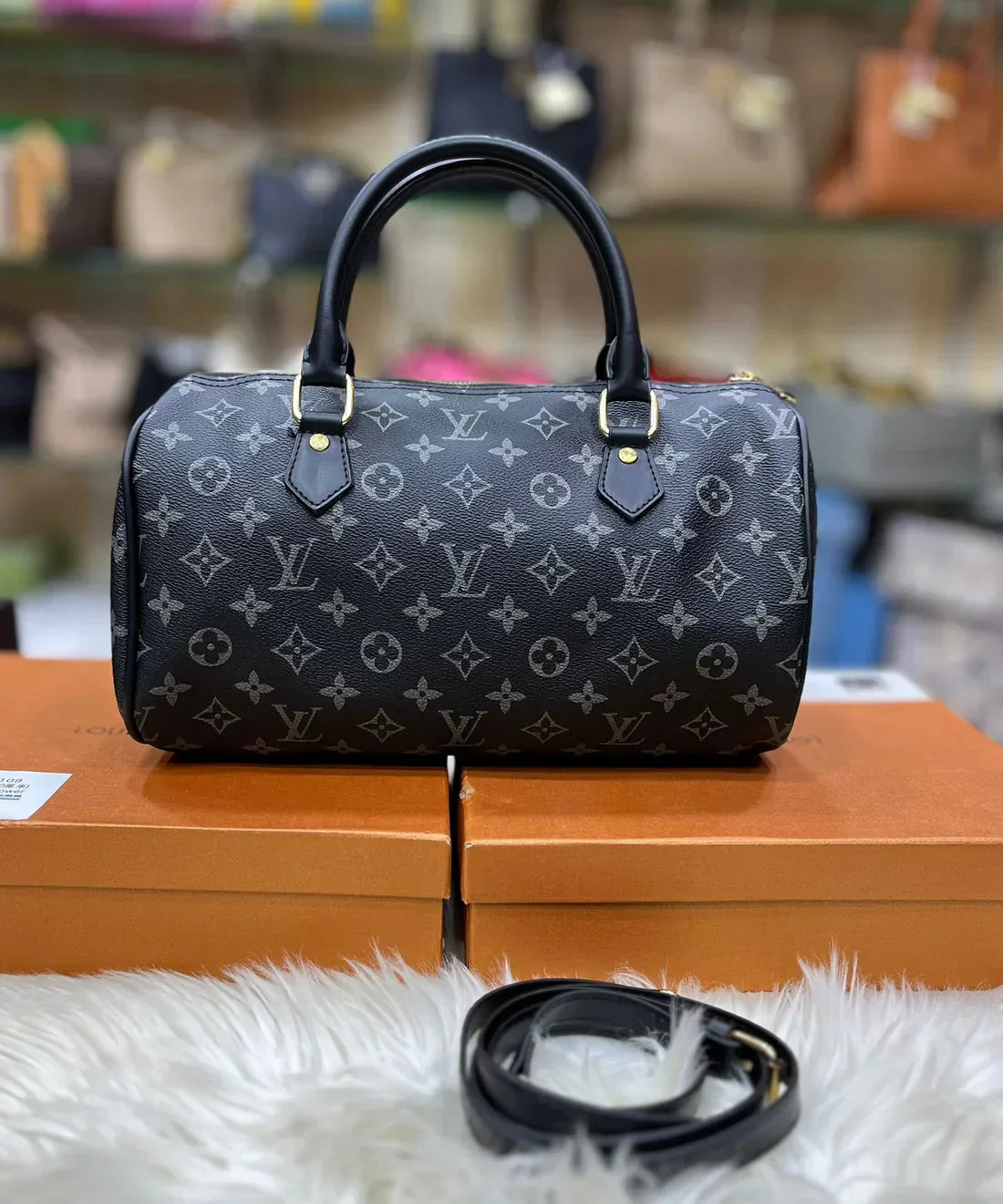 Louis Vuitton Duffel Bag - Premium Travel Companion (Black/Grey)