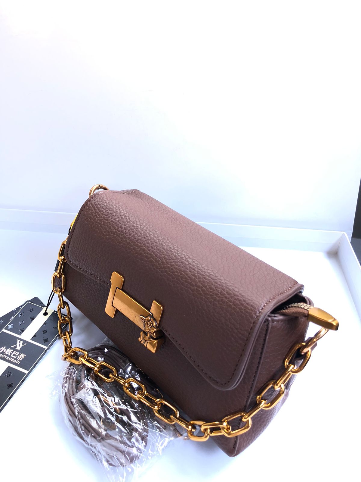 Hermes Official Design Women Hand Bag – Stylish Quality for Modern Elegance ( Brown )