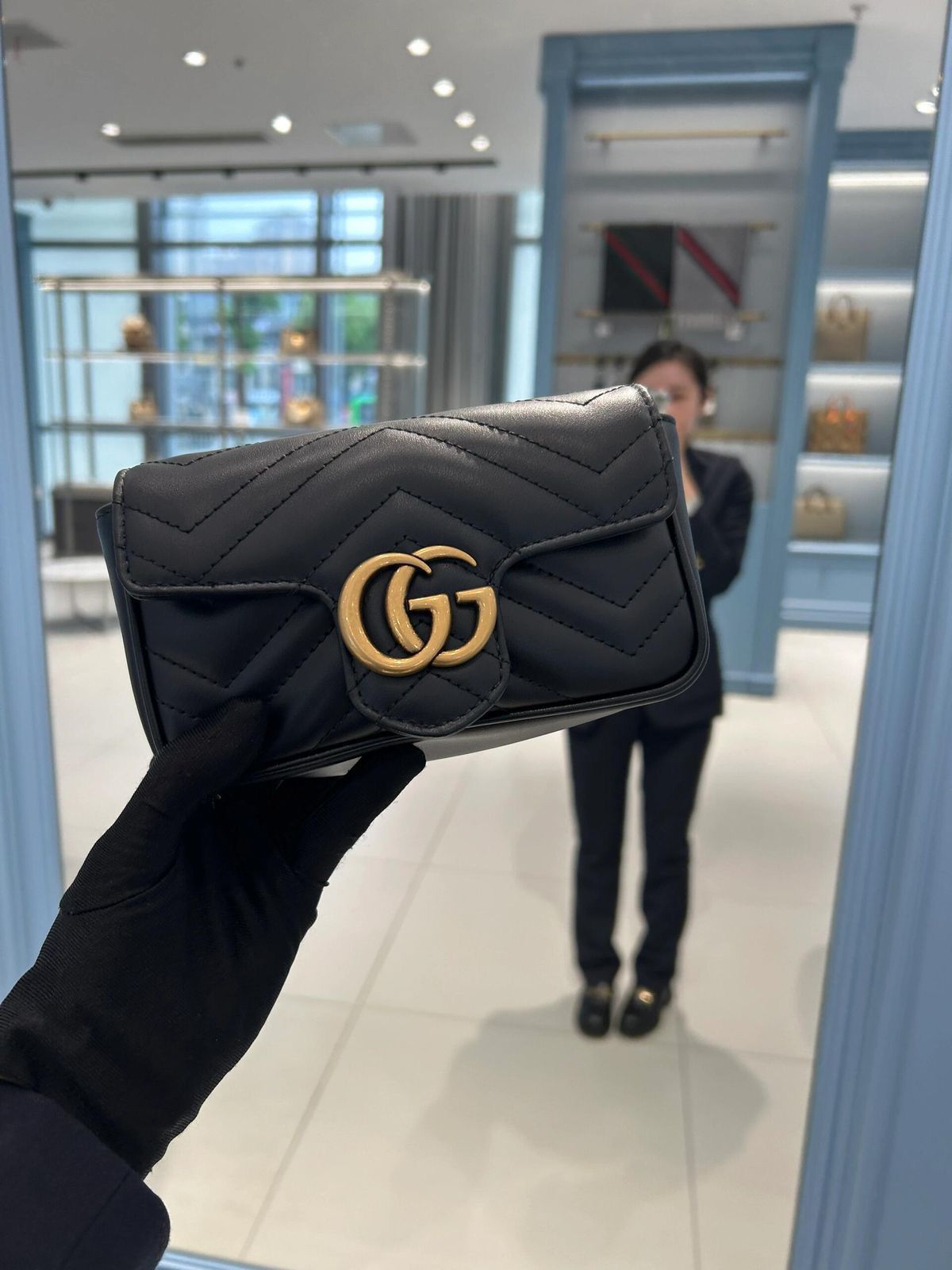 GUCCI Mini Marmont Bag (black)