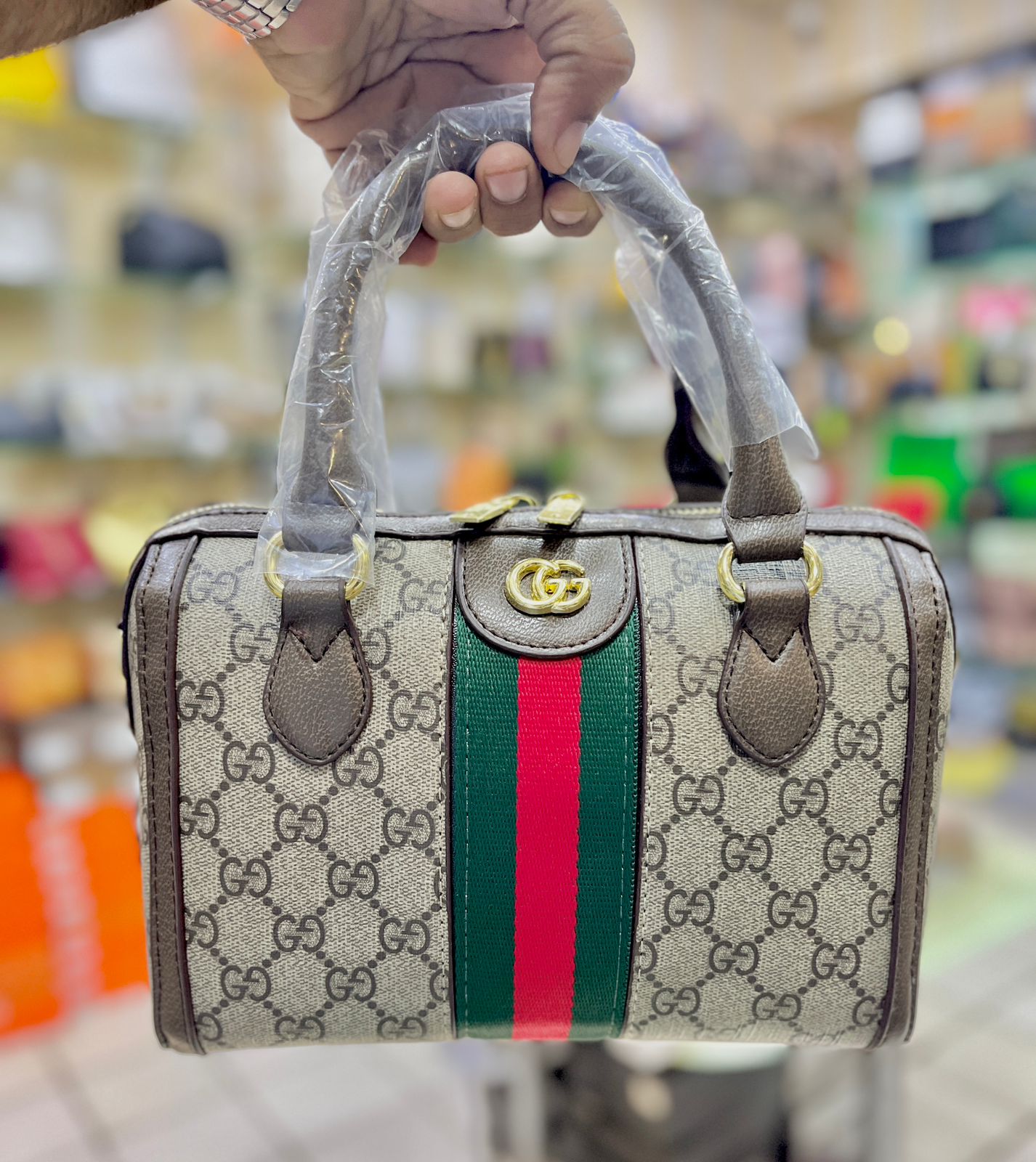 GUCCI Ophidia Super Medium Bag (Brown)