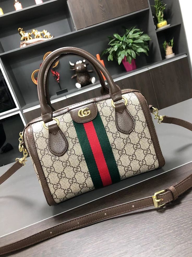 GUCCI Ophidia Super Medium Bag (Brown)