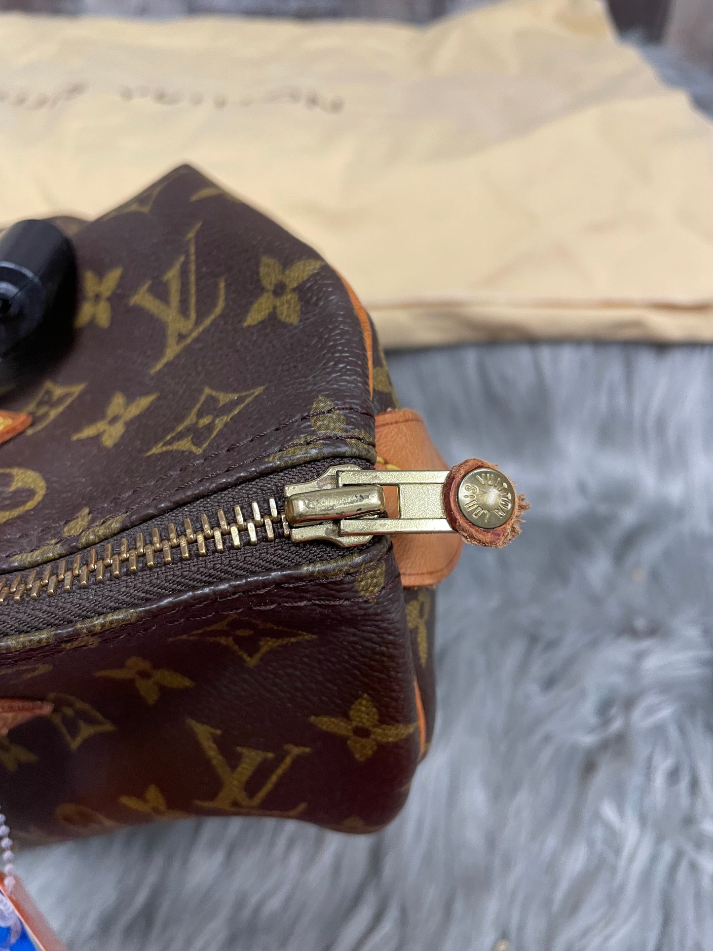 HandBag Luxury Designer Louis Vuitton, Size Large