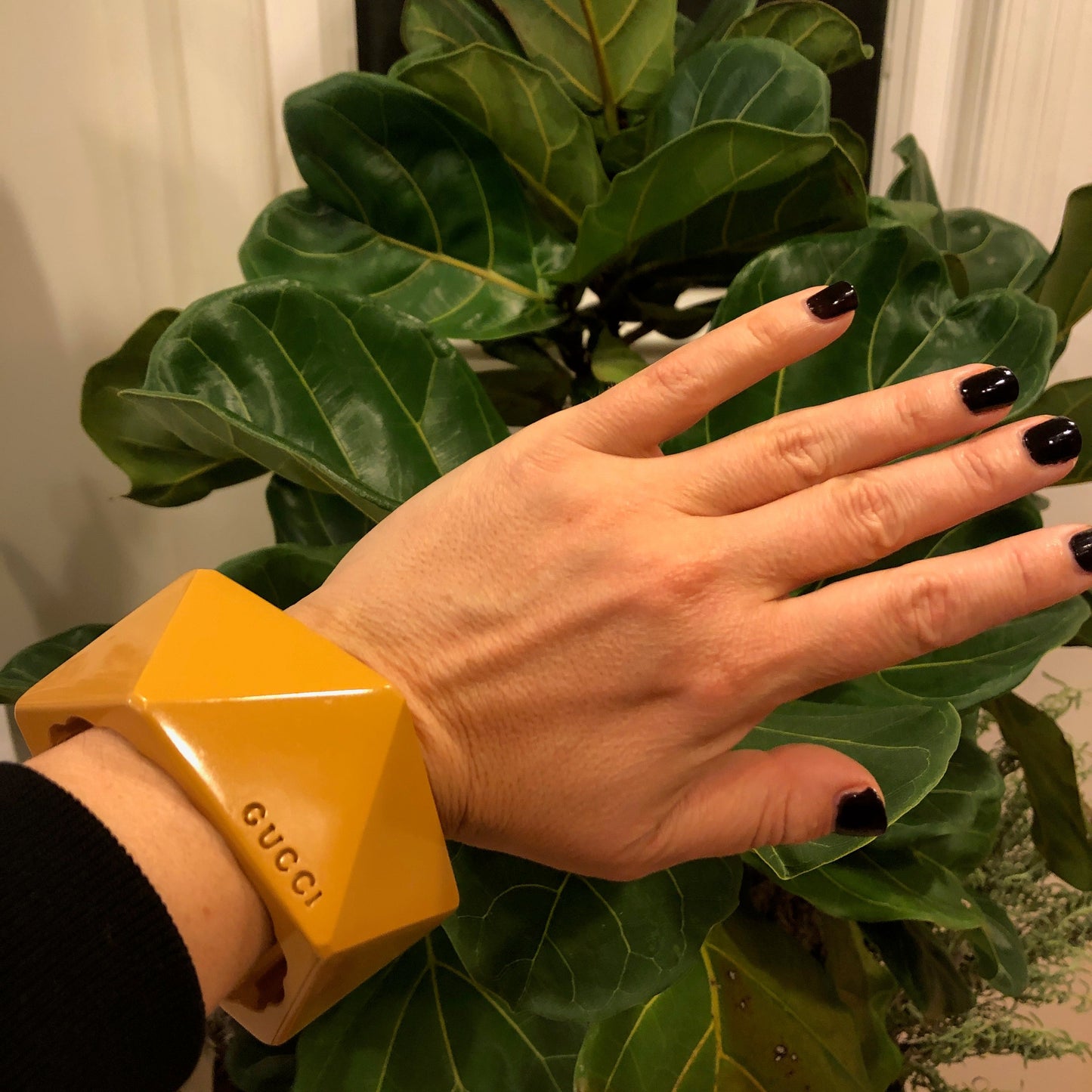Gucci Hexagon Resin Bracelet In Yellow