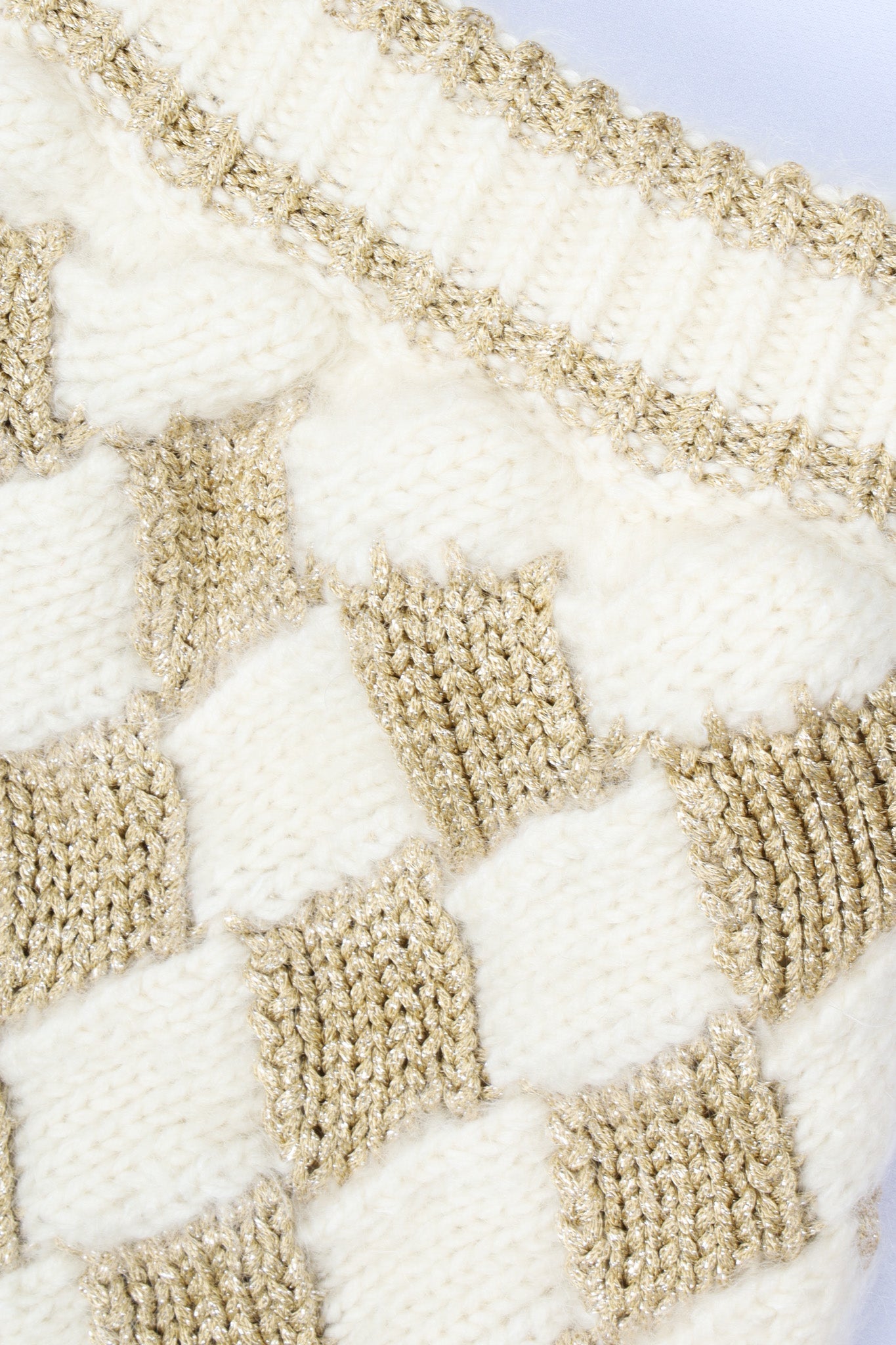 GUCCI Two Piece Wool White & Gold