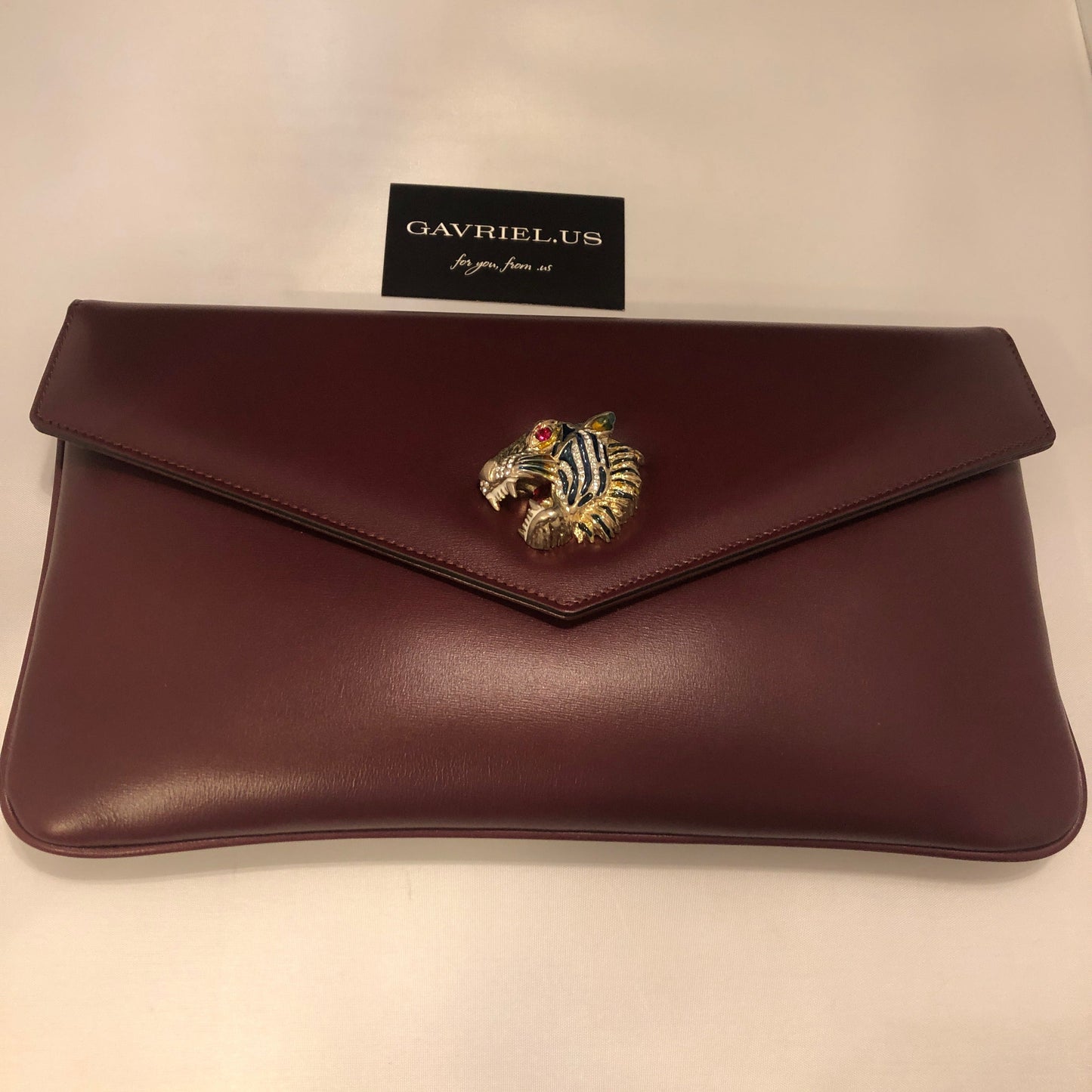 Gucci Rajah Leather Clutch in Burgundy