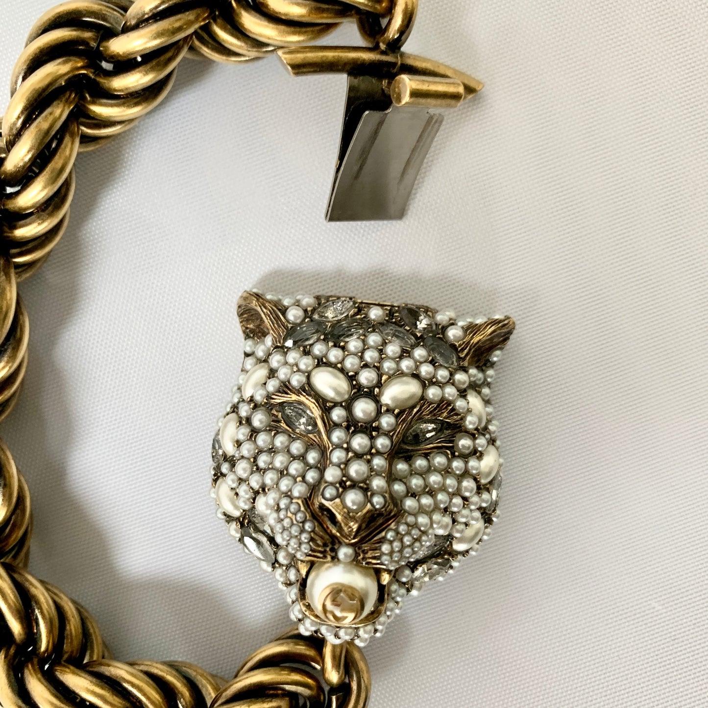 Gucci Chunky Feline Head Bracelet with Crystals in Gold