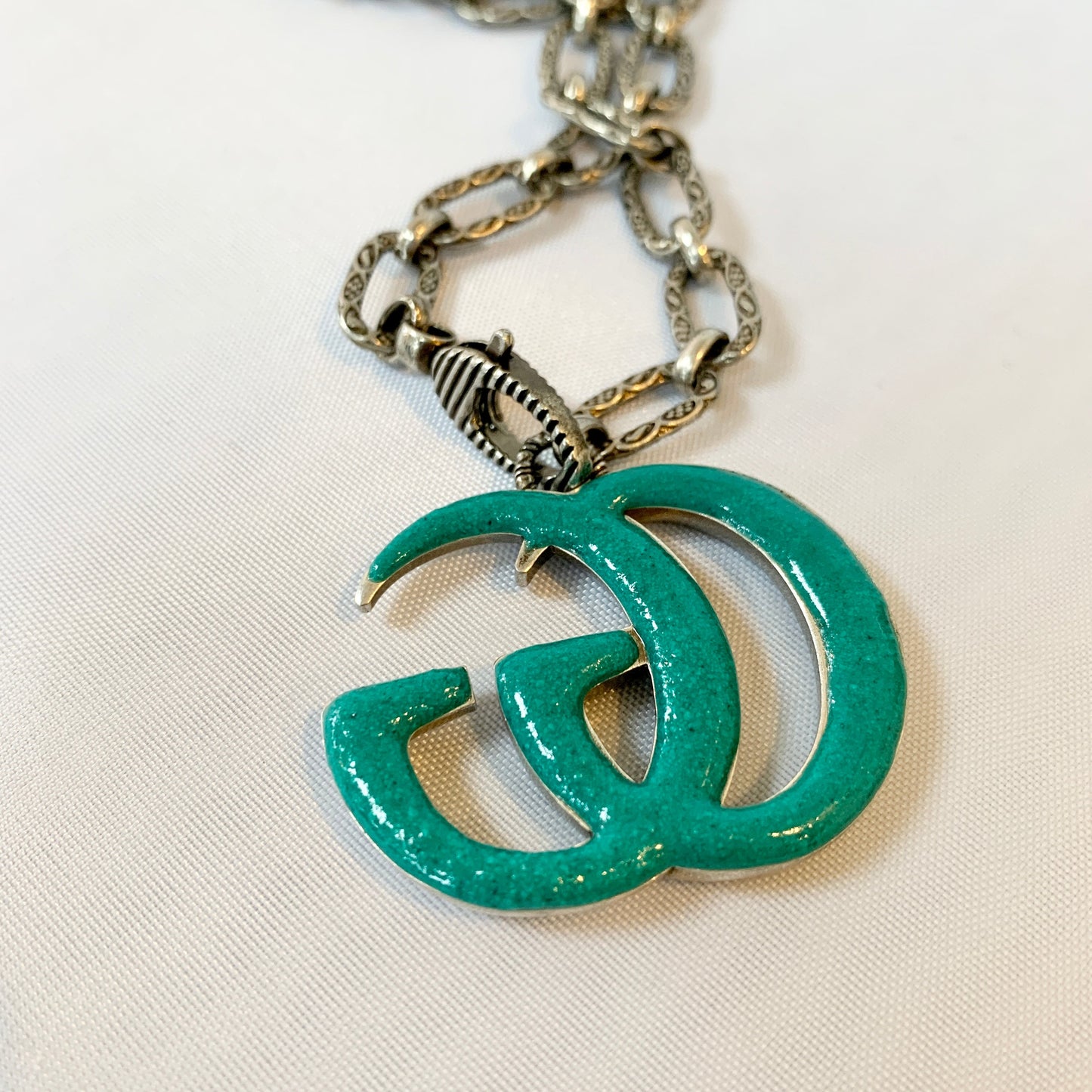 Gucci Marmont Double G Flower Necklace in Blue and Silver