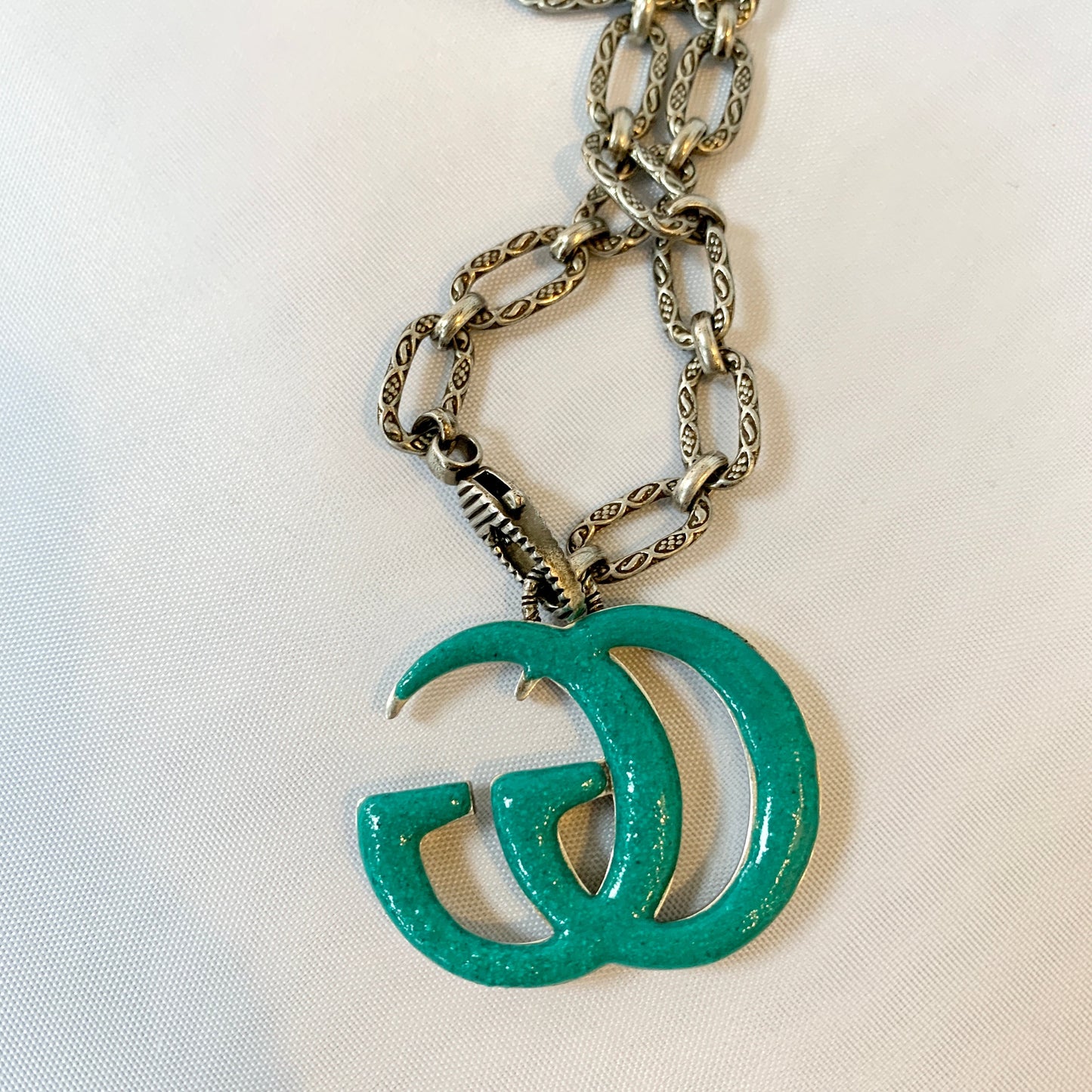 Gucci Marmont Double G Flower Necklace in Blue and Silver