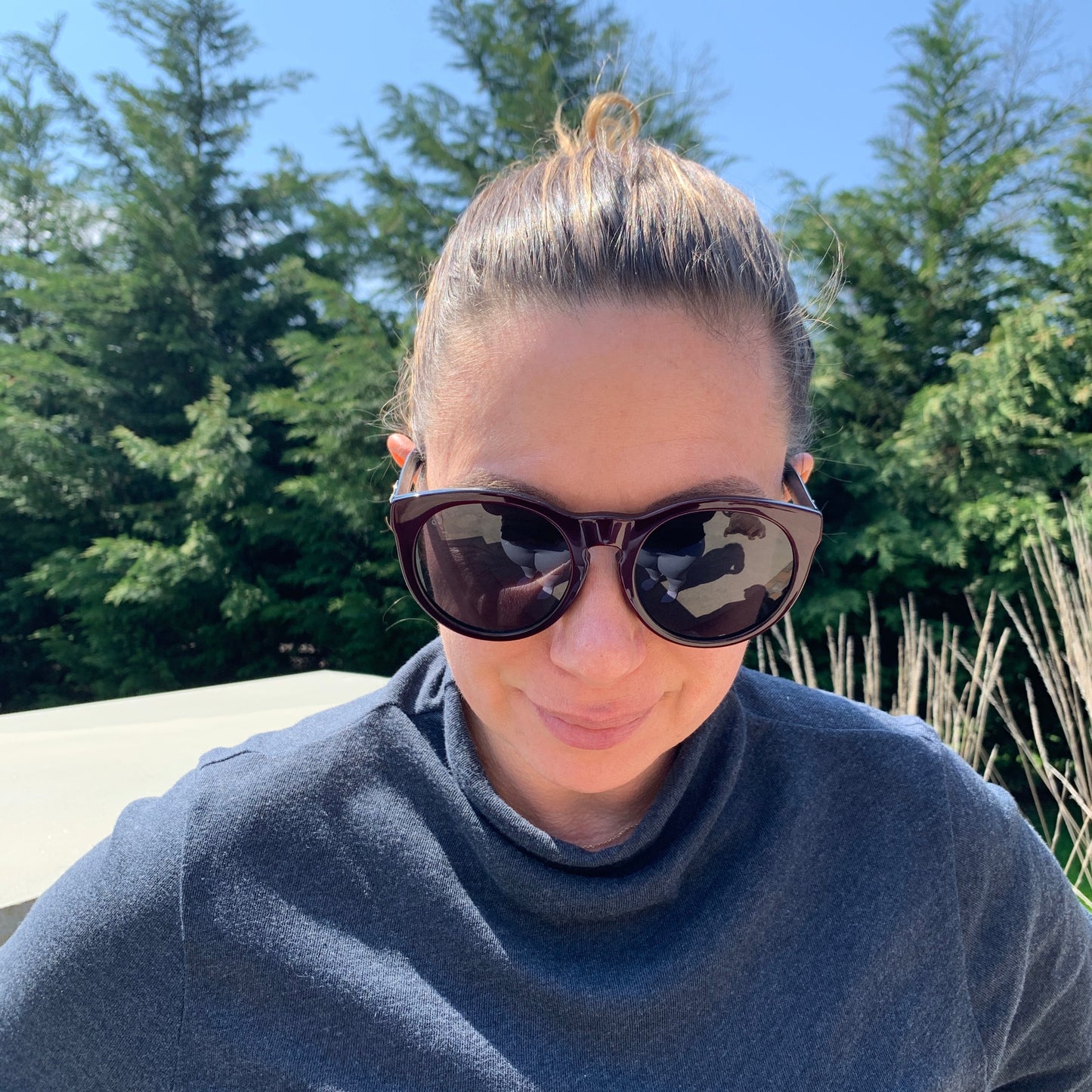 Gucci Round Frame GG Star Sunglasses in Red
