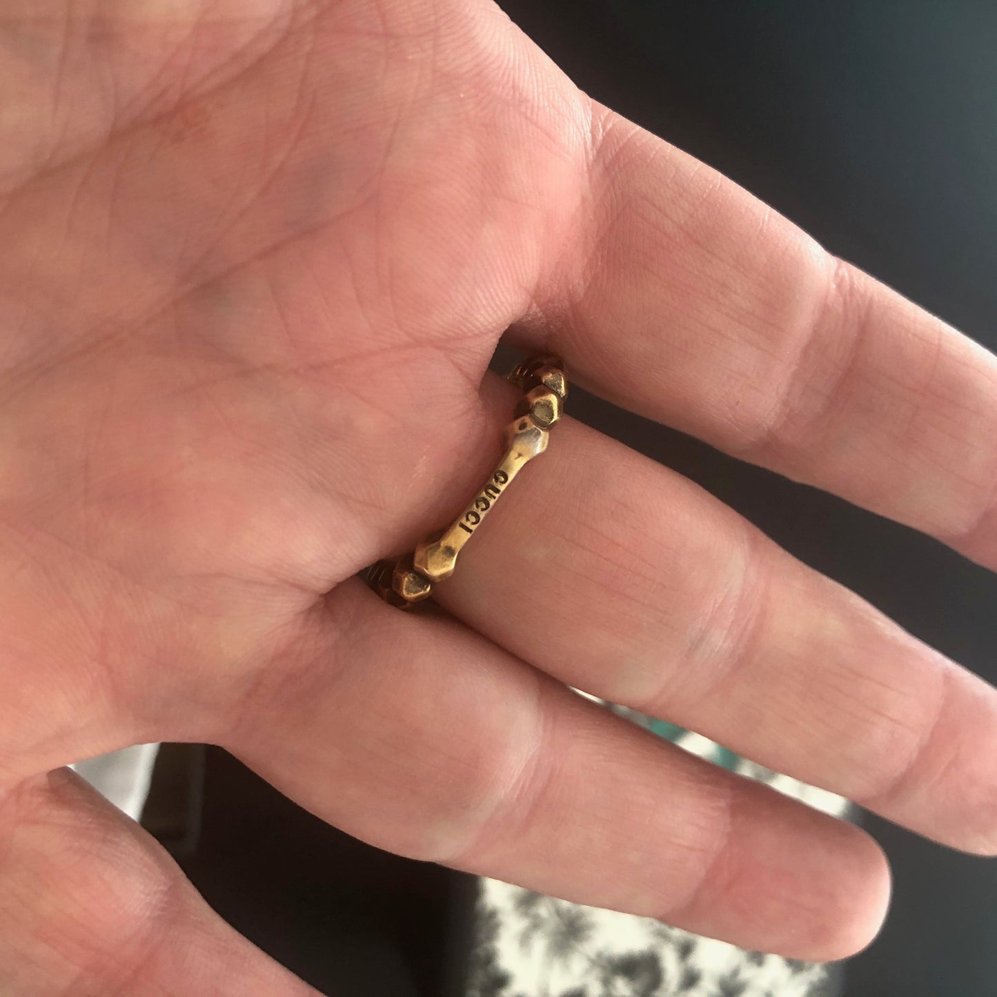 Gucci Pearl Pineapple Ring in Gold