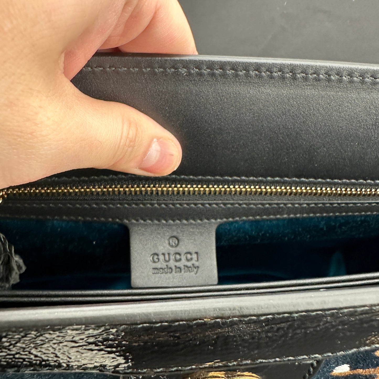 Gucci Ophidia Embroidered Medium Shoulder Bag