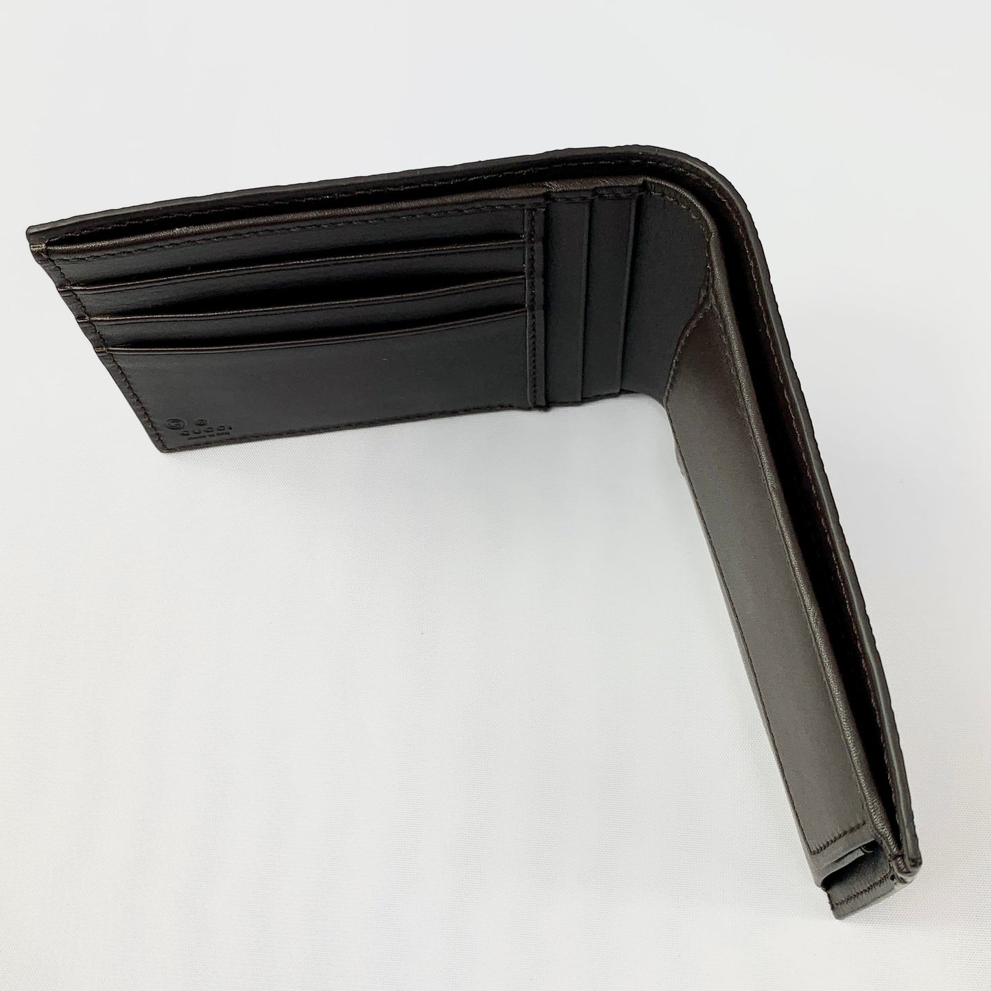 Gucci Microguccissima Men’s Bi-Fold Wallet in T. Moro