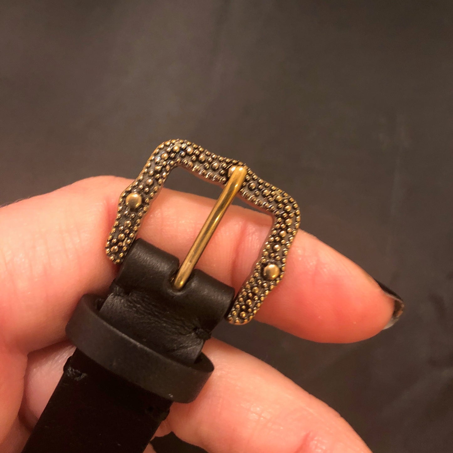Gucci Crystal Feline Head Leather Bracelet in Black