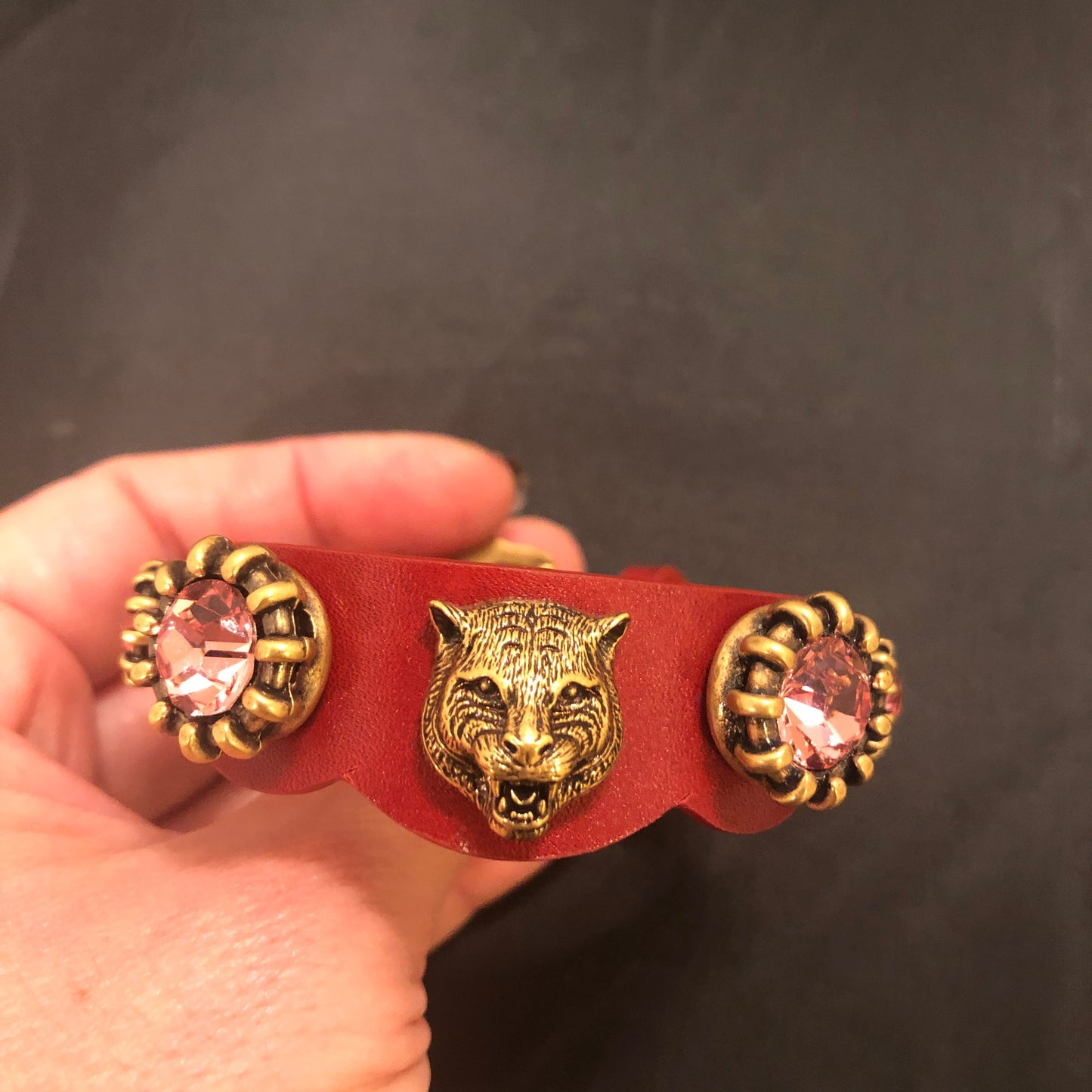 Gucci Crystal Feline Head Leather Bracelet in Red