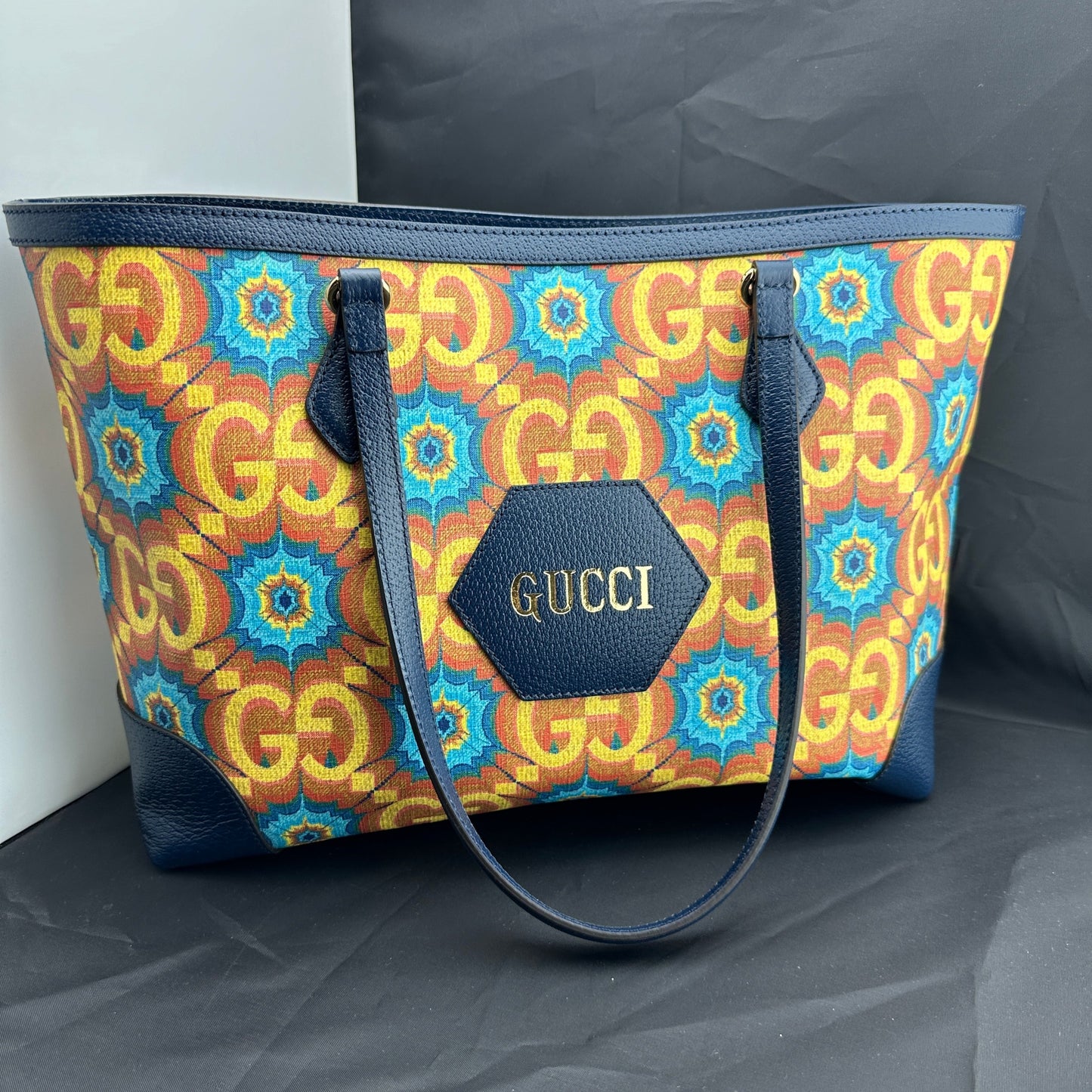 Gucci 100 Ophidia Medium Tote Bag