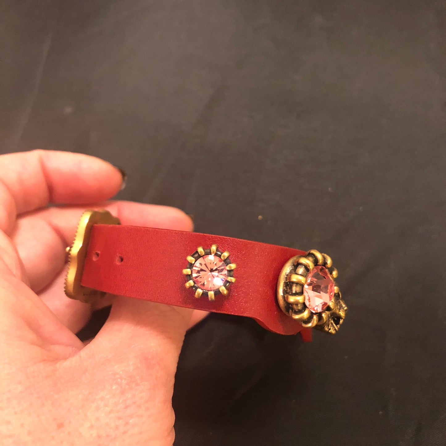 Gucci Crystal Feline Head Leather Bracelet in Red