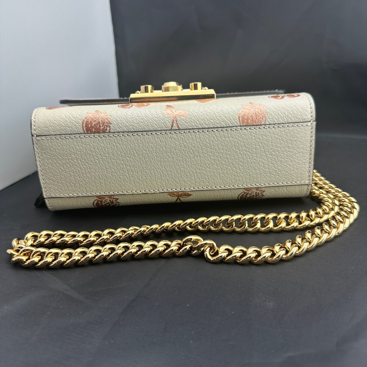 Gucci Berry Padlock Small Shoulder Bag