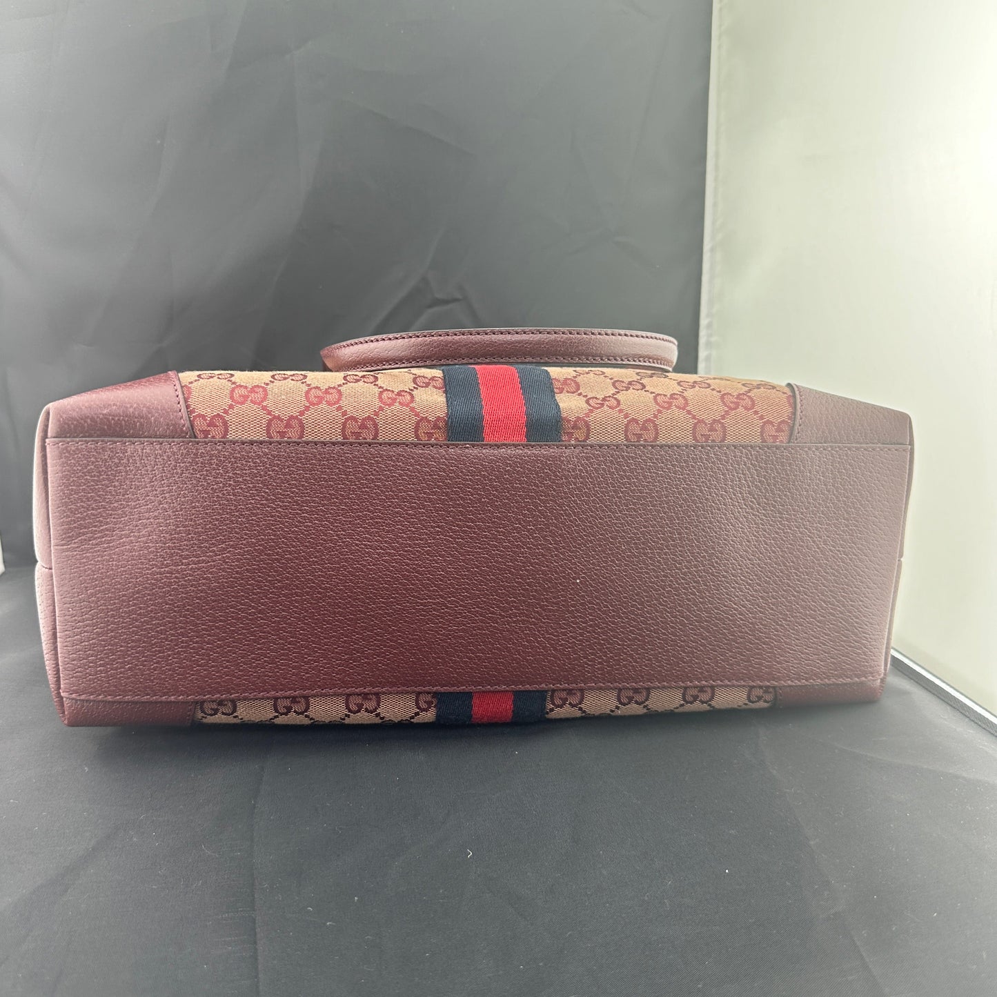 Gucci Ophidia Medium Tote Bag in Burgundy