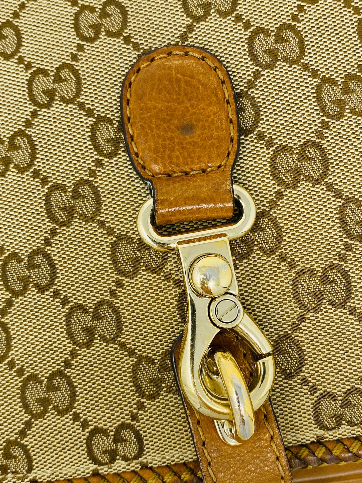 GUCCI MARRAKECH MESSENGER GG CANVAS MEDIUM IN BEIGE/BROWN