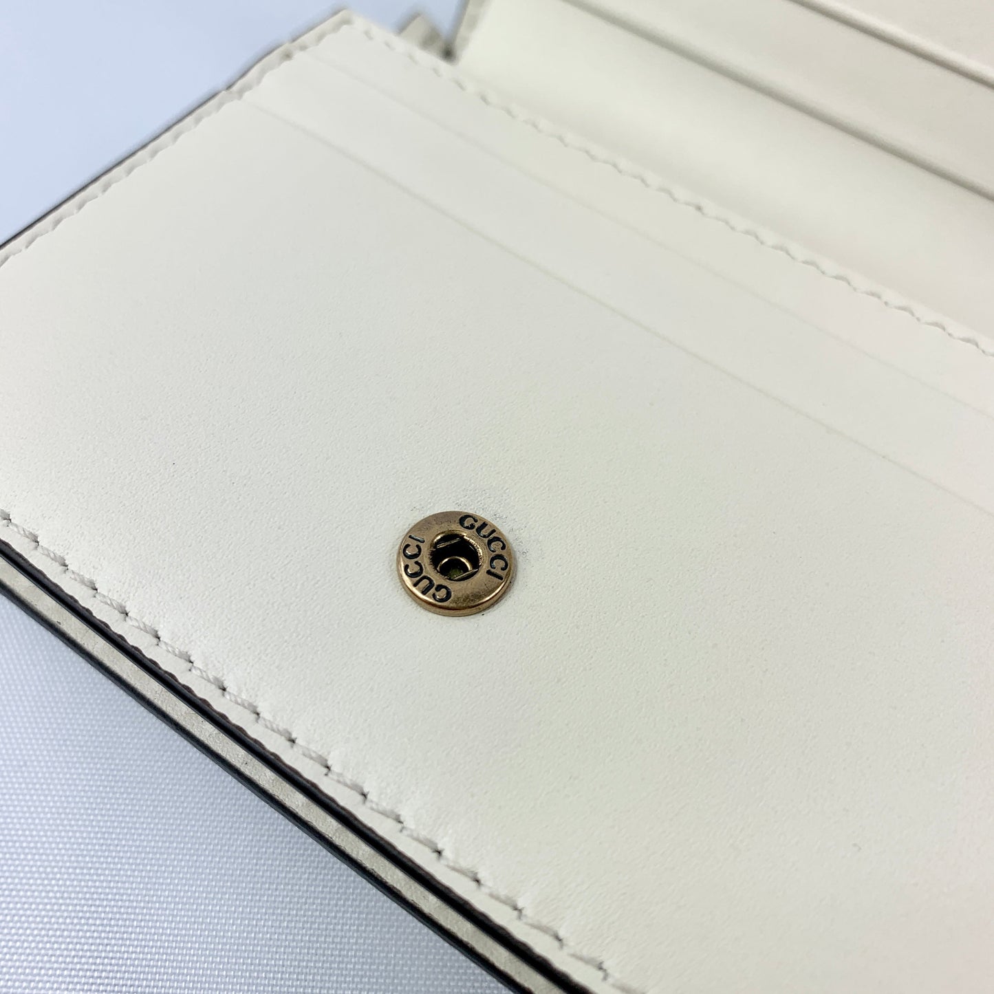 Gucci Signature Card Case with Cherries in White