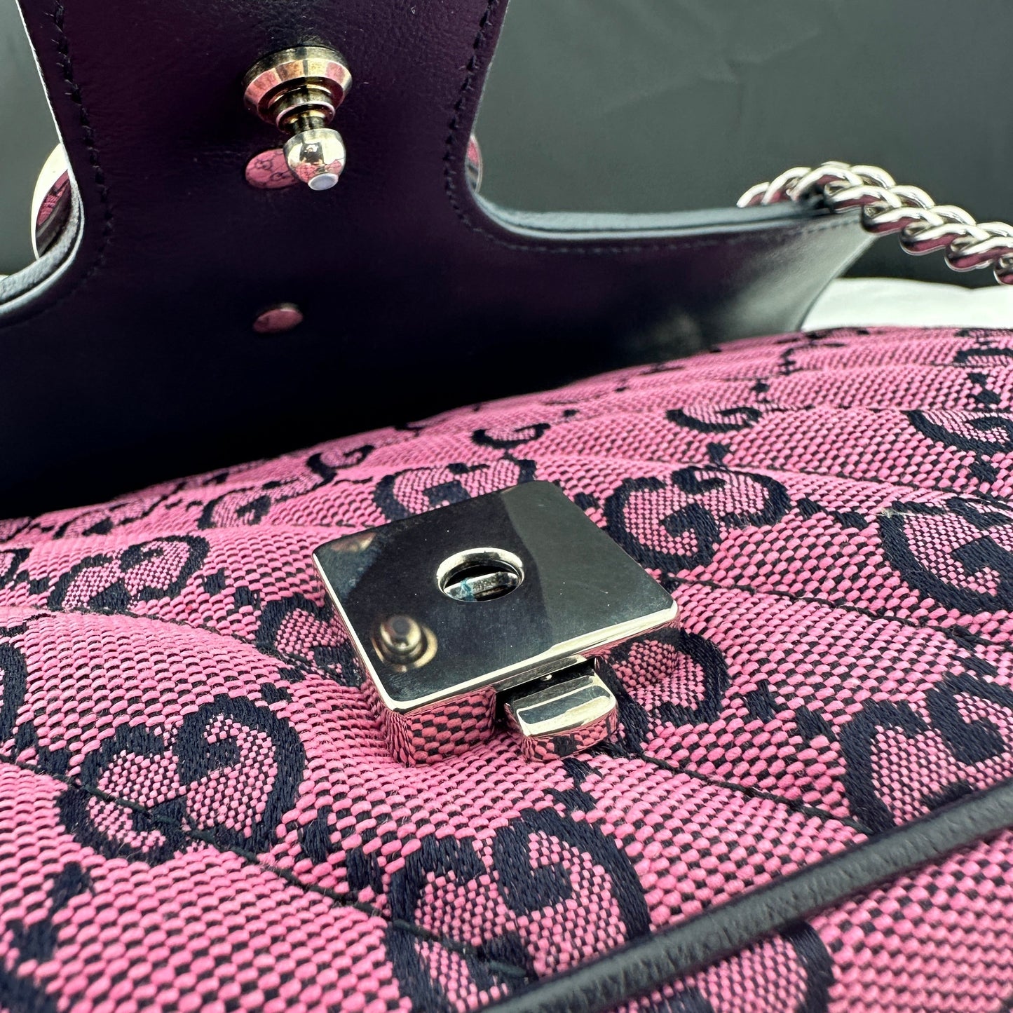 Gucci GG Marmont Shoulder Bag in Pink with Real ation Certificate