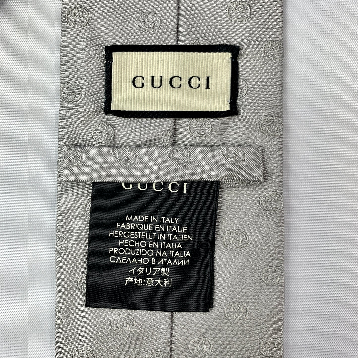 Gucci GG Print Jaylen Silk Tie in Zinc
