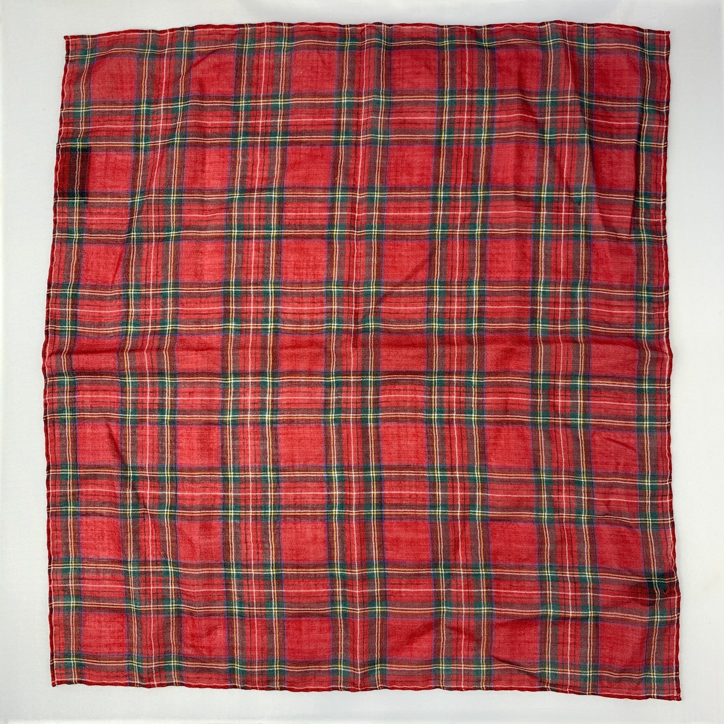 Gucci Plaid Tartan Pocket Square in Red