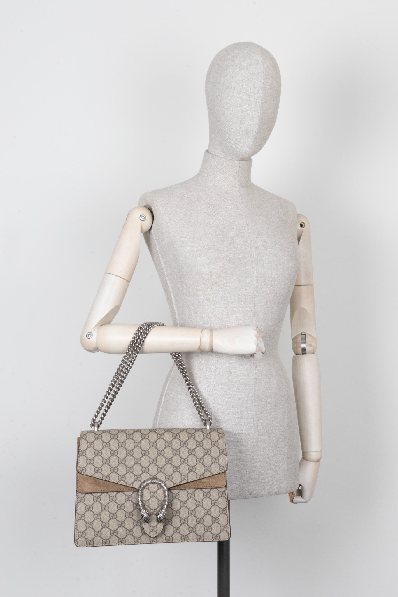 GUCCI Dionysus Supreme GG Canvas