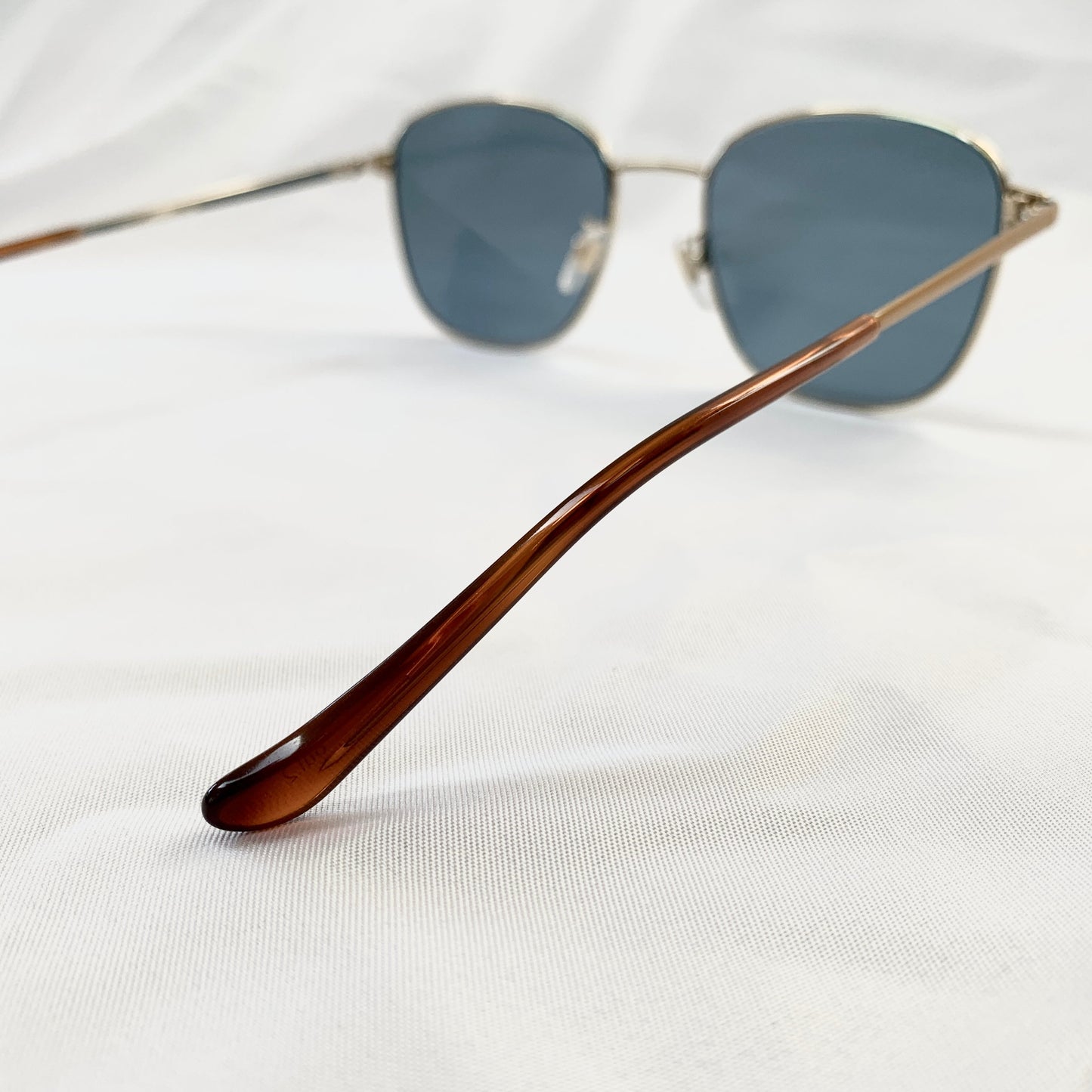 Gucci Acetate Metal Sunglasses with Logo in Orange