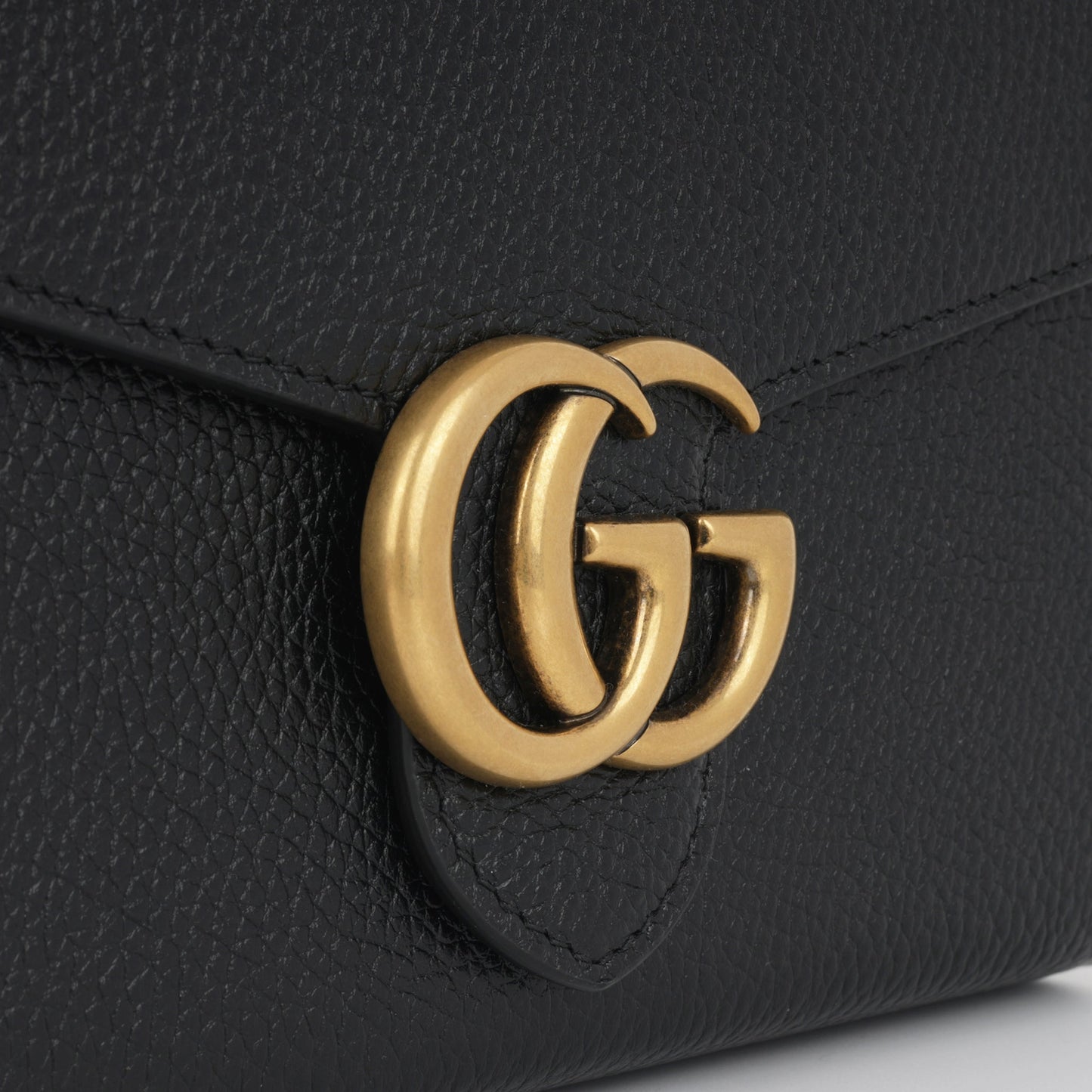 Gucci GG Marmont WOC (NWT)